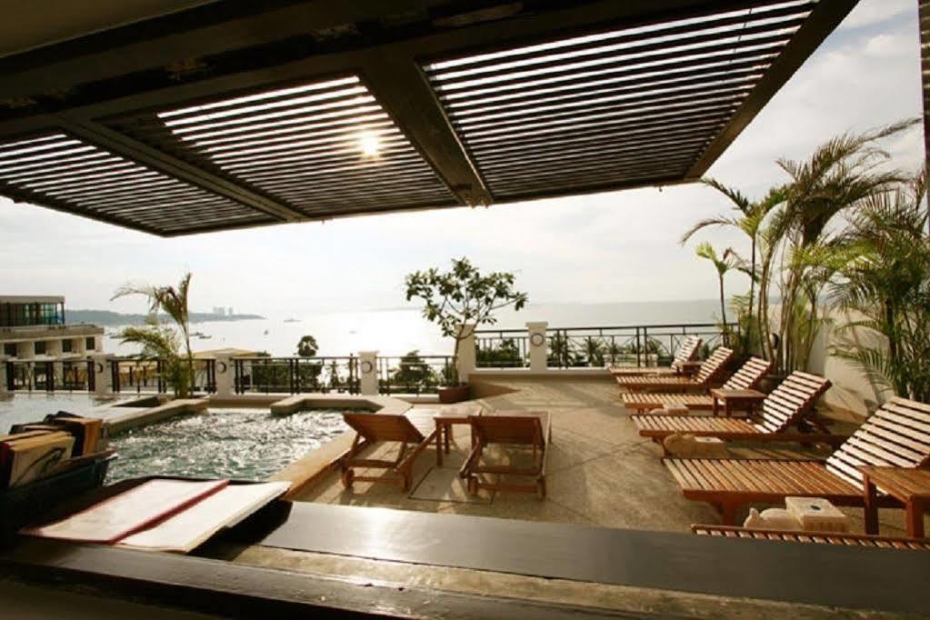 Summer Spring Hotel Патая Екстериор снимка